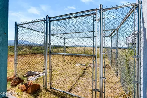 Exterior - 23 Baca Corte, Patagonia, AZ 85624 photo 7 of 10