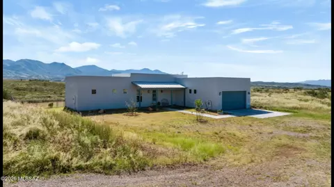 Exterior - 23 Baca Corte, Patagonia, AZ 85624 photo 2 of 10