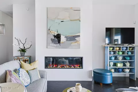 Living - 23 Baca Corte, Patagonia, AZ 85624 photo 4 of 5