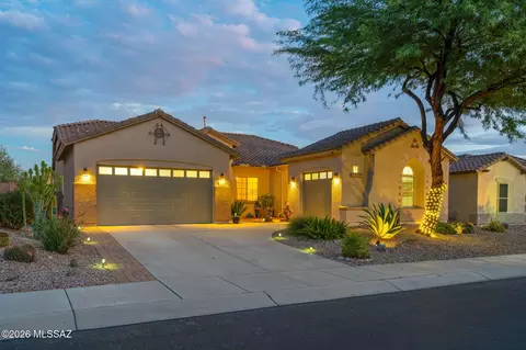 12364 N Pathfinder Dr, Marana, AZ 85658