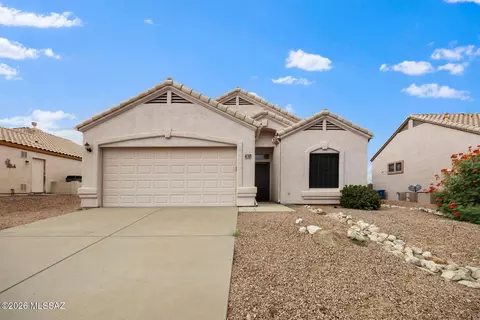 430 W Rio Sinaloa, Green Valley, AZ 85614