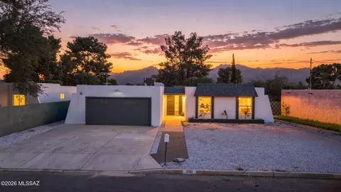 5151 E Citrus St, Tucson, AZ 85712