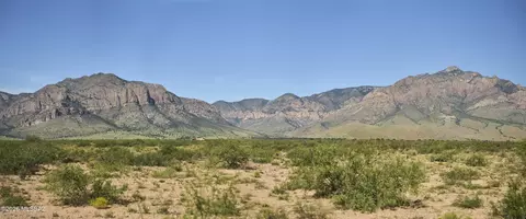10 S Acres S Lone Oak Ln #D, Portal, AZ 85632