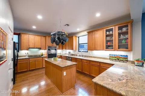 Kitchen - 202 E Croydon Park Rd, Tucson, AZ 85704 photo 2 of 4