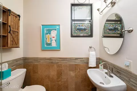 Bath - 202 E Croydon Park Rd, Tucson, AZ 85704 photo 3 of 6
