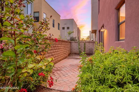 Exterior - 202 E Croydon Park Rd, Tucson, AZ 85704 photo 11 of 15