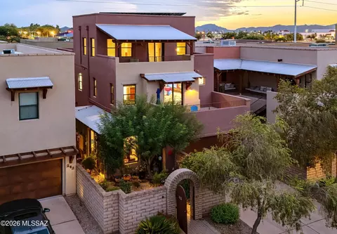 202 E Croydon Park Rd, Tucson, AZ 85704
