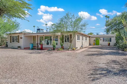 3002 E Loretta Dr, Tucson, AZ 85716