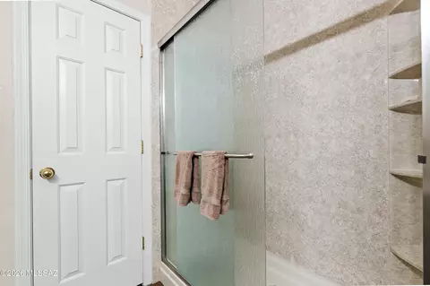Bath - 7548 S Samandari Ct, Tucson, AZ 85747 photo 2 of 5