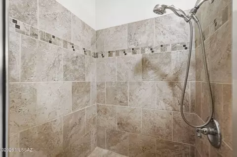 Bath - 3610 E Pinal St, Tucson, AZ 85739 photo 3 of 4