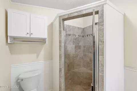 Bath - 3610 E Pinal St, Tucson, AZ 85739 photo 2 of 4