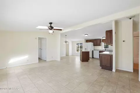 Living - 3610 E Pinal St, Tucson, AZ 85739 photo 4 of 4