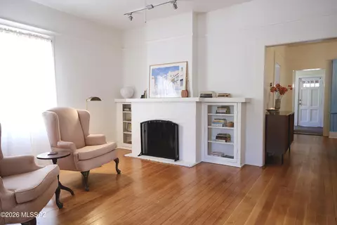 825 S 2nd Ave, Tucson, AZ 85701