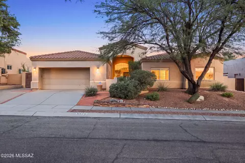 6570 N Shadow Run Dr, Tucson, AZ 85704