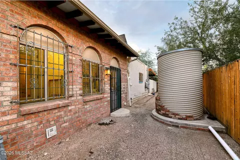Exterior - 1916 E 9th St, Tucson, AZ 85719 photo 12 of 14