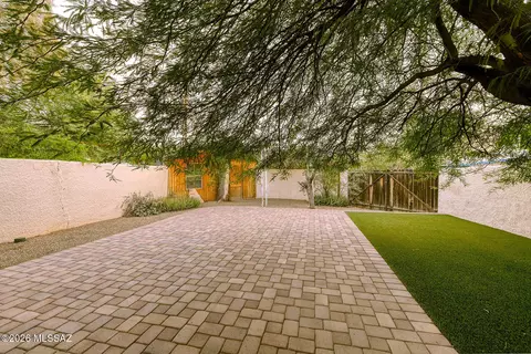 Exterior - 1916 E 9th St, Tucson, AZ 85719 photo 9 of 14