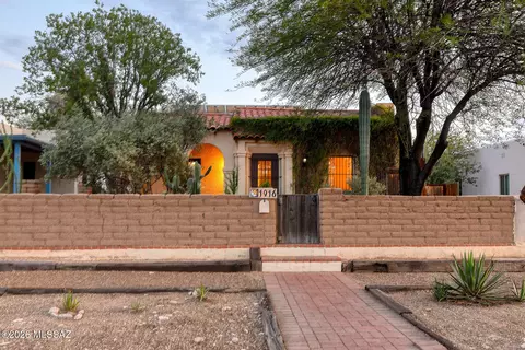 Exterior - 1916 E 9th St, Tucson, AZ 85719 photo 13 of 14