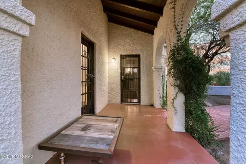 Exterior - 1916 E 9th St, Tucson, AZ 85719 photo 5 of 14
