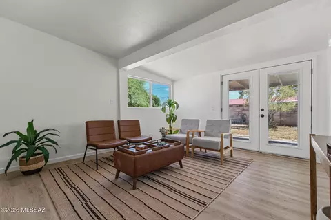 Living - 6702 E Koralee St, Tucson, AZ 85710 photo 1 of 4