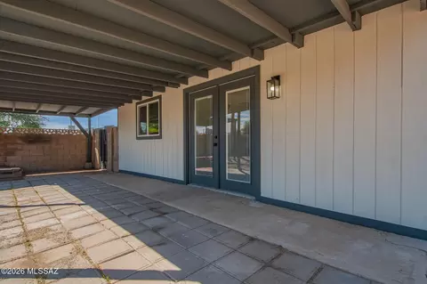 Exterior - 6702 E Koralee St, Tucson, AZ 85710 photo 3 of 9