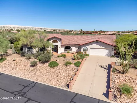 3830 S Via De Las Cruces, Green Valley, AZ 85622