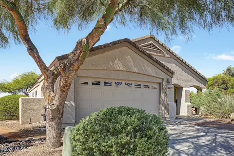 5375 W Eagle Claws Ct, Marana, AZ 85658