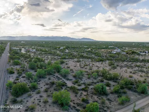 34 E Nnn E Davis Ranch Rd #Q, Marana, AZ 85658