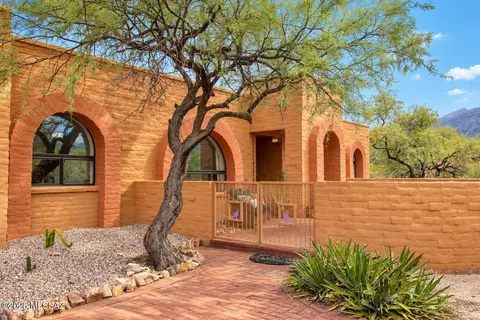 5417 N Maguey Pl, Tucson, AZ 85750