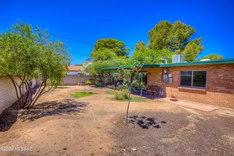 Exterior - 5850 E 3rd St, Tucson, AZ 85711 photo 10 of 11