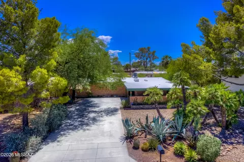 Exterior - 5850 E 3rd St, Tucson, AZ 85711 photo 3 of 11