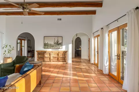 3360 N Horseback Trl, Tucson, AZ 85745