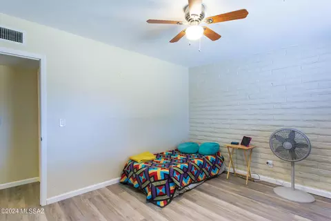 Bedroom - 6730 E Hawk Dr, Tucson, AZ 85730 photo 3 of 6