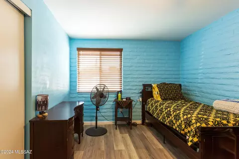 Bedroom - 6730 E Hawk Dr, Tucson, AZ 85730 photo 5 of 6