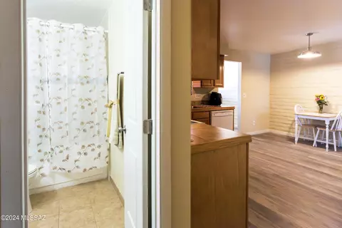 Entry Way - 6730 E Hawk Dr, Tucson, AZ 85730 photo 3 of 3