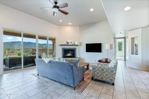 Living - 14561 E Circle Q Ranch Pl, Vail, AZ 85641 photo 2 of 5