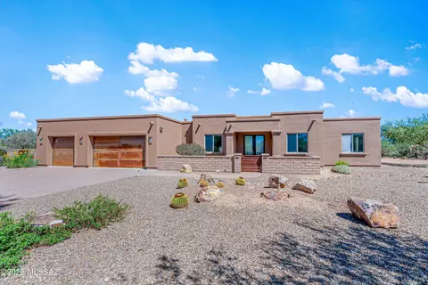 Exterior - 14561 E Circle Q Ranch Pl, Vail, AZ 85641 photo 3 of 12
