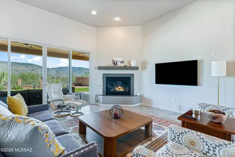 Living - 14561 E Circle Q Ranch Pl, Vail, AZ 85641 photo 3 of 5