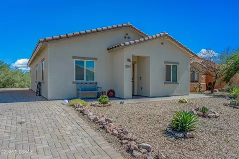 2141 S Flying Heart Ln, Tucson, AZ 85713
