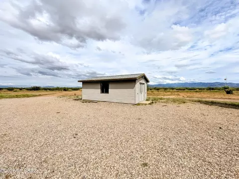 Exterior - 8050 E Dunn Ln, Pearce, AZ 85625 photo 6 of 6