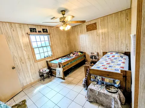 Bedroom - 8050 E Dunn Ln, Pearce, AZ 85625 photo 4 of 6
