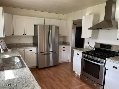 Kitchen - 505 E Hillcrest Dr, Benson, AZ 85602 photo 1 of 2