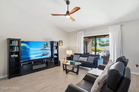Living - 64269 E Chippewa Ct, Tucson, AZ 85739 photo 1 of 3