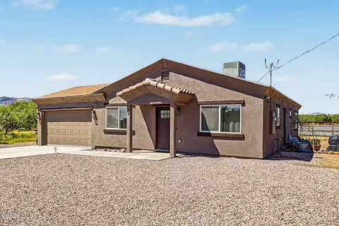 22 Camino India, Rio Rico, AZ 85648