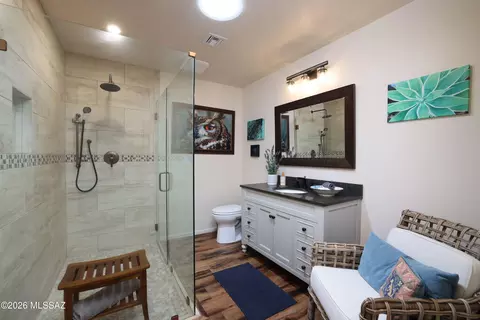 Bath - 7601 E Diamondback Rd, Saint David, AZ 85630 photo 2 of 3