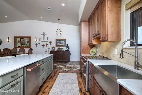 Kitchen - 7601 E Diamondback Rd, Saint David, AZ 85630 photo 2 of 4