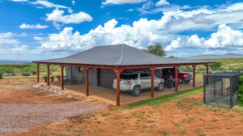 Exterior - 7601 E Diamondback Rd, Saint David, AZ 85630 photo 4 of 6