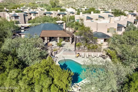 6655 N Canyon Crest Dr #1102, Tucson, AZ 85750