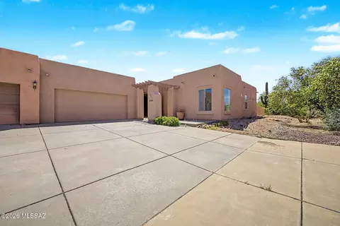 Exterior - 13792 E Langtry Ln, Tucson, AZ 85747 photo 2 of 3