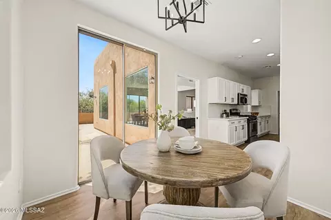 Dining - 13792 E Langtry Ln, Tucson, AZ 85747 photo 4 of 4