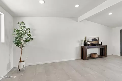 Entry Way - 1126 E Macarthur St, Tucson, AZ 85714 photo 2 of 2
